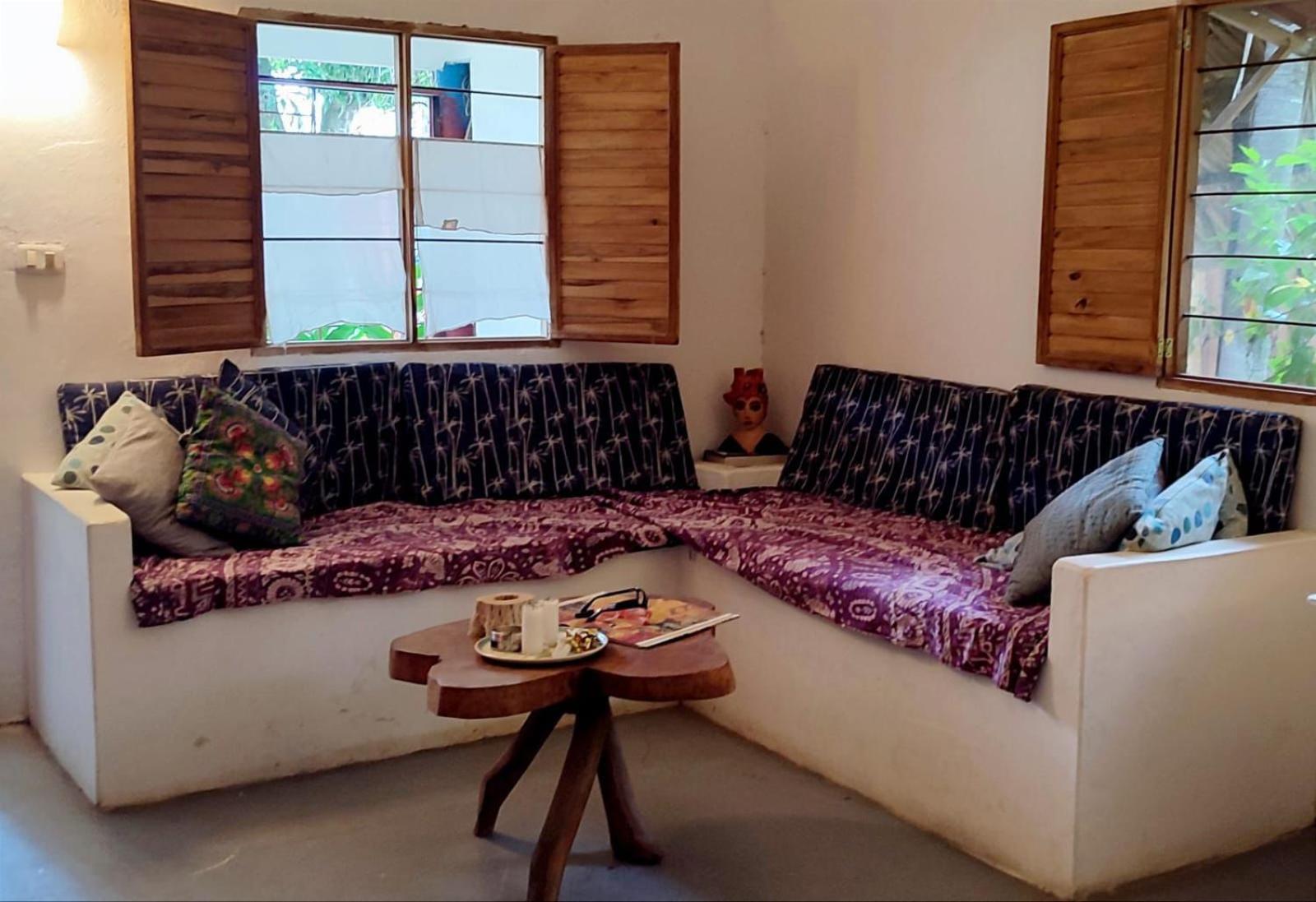 Hostal Zinpar Palomino Eksteriør billede
